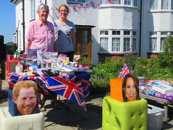 Harry and Meghan’s tombola at the Old Fold View royal wedding street party was organised by Catie Davies (14) and her grandmother Yvonne Davies