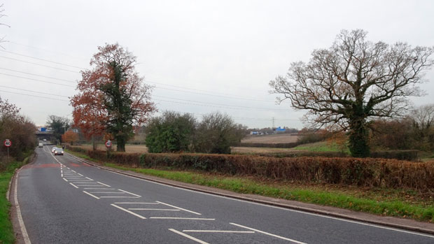 The A1000/Great North Road looking south across the Green Belt from Potters Bar (with the M25 in the distance)